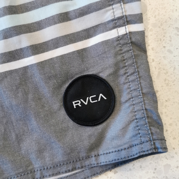 RVCA Swim Trunks, Size 30 - Picture 2 of 5